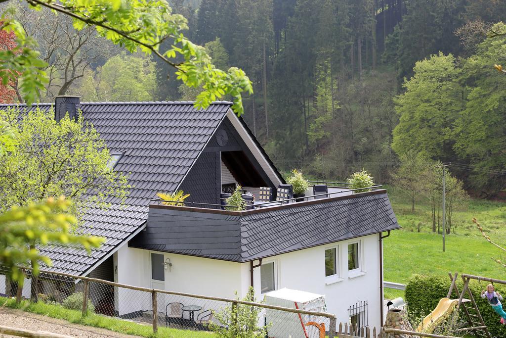 Ferienwohnung Kraehling Schmallenberg Quarto foto